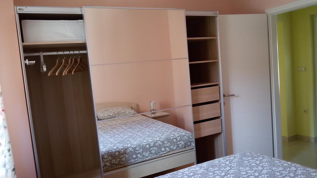 דירות וודיצה Apartman Viktorija מראה חיצוני תמונה